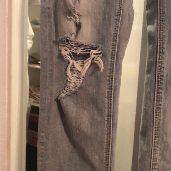 American Eagle girlfriend jeans - Picture 4 of 9